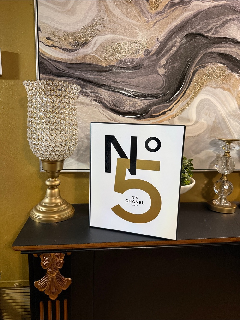 Chanel No 5 Book